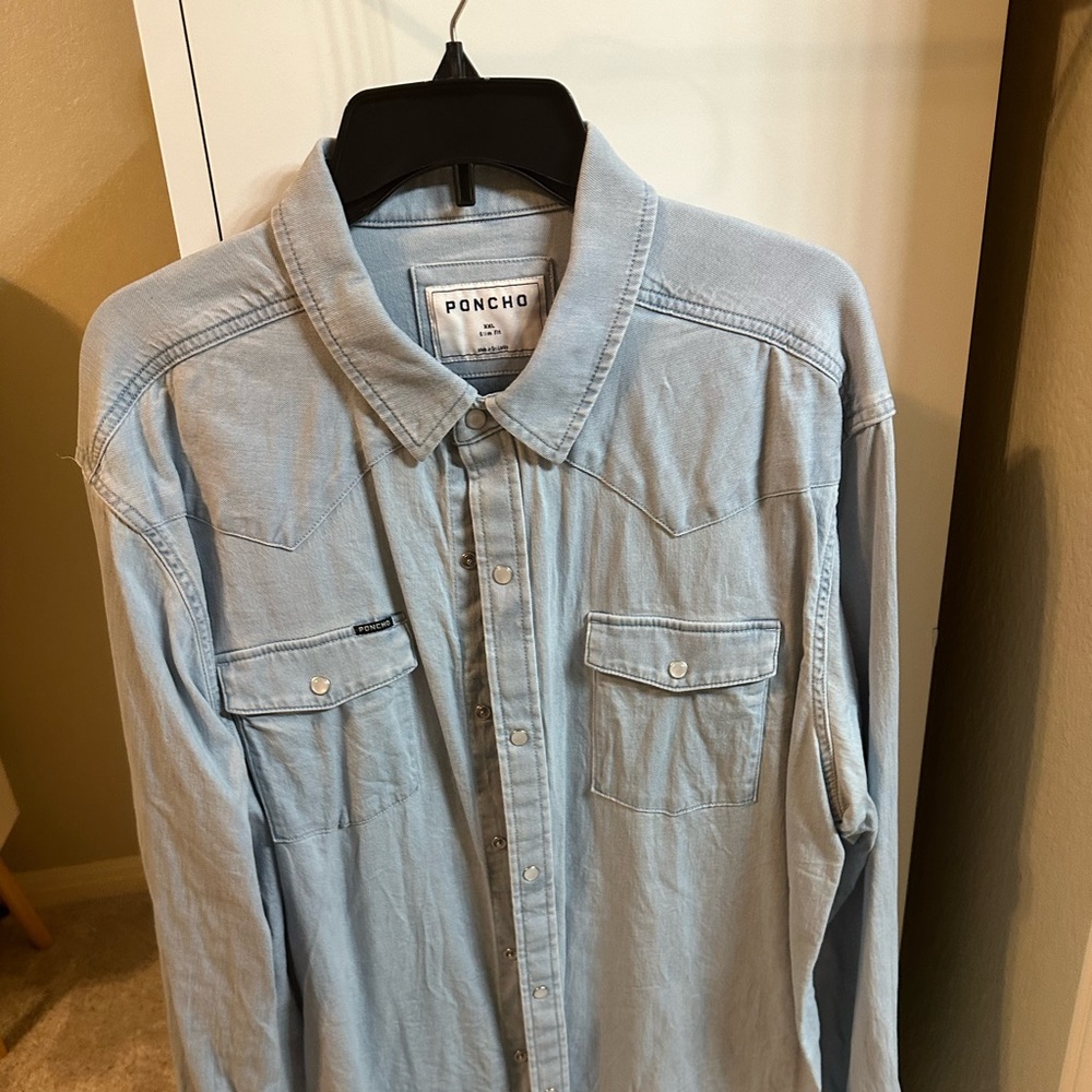 Four Poncho Outdoors XXL Slim fit long sleeve shirts